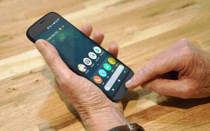 Best smartphone older person