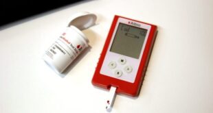 Smartphone breathalyzer