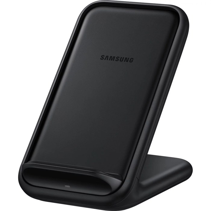 Samsung wireless smartphone charger