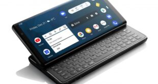 Smartphone with sliding keyboard