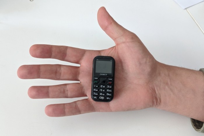 Lightest weight smartphone